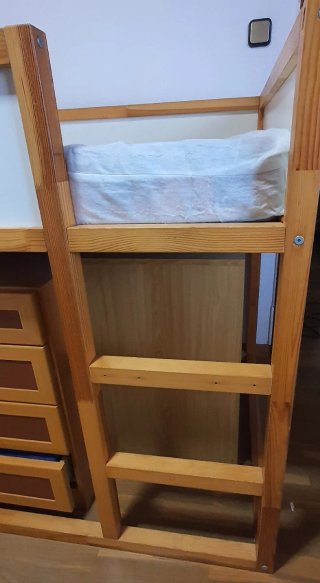 Cama ALTA IKEA KURA 90x200 cm