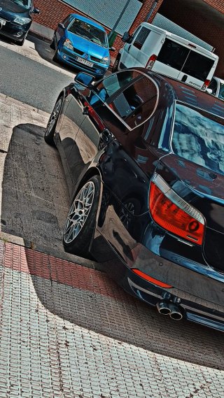 BMW e60 525