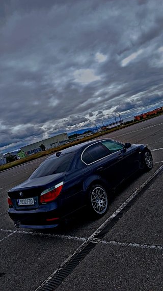 BMW e60 525