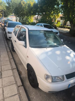 Leeer..Volkswagen polo 1999
