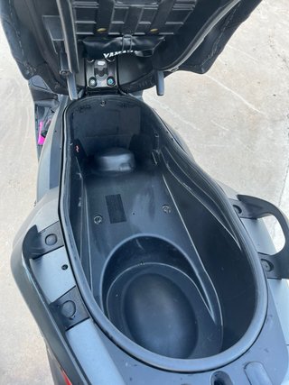 Yamaha YP250R 2016 Gris