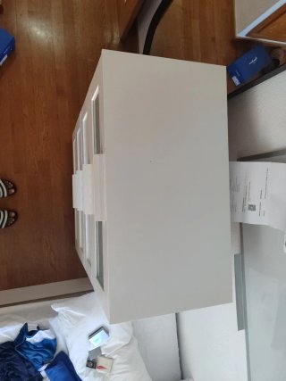 Cómoda Ikea Blanca con Cristal