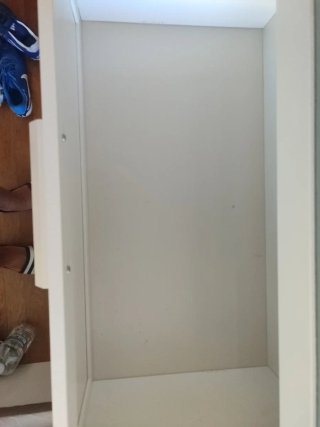 Cómoda Ikea Blanca con Cristal