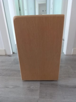 Cajón flamenco Senbare en perfecto estado.