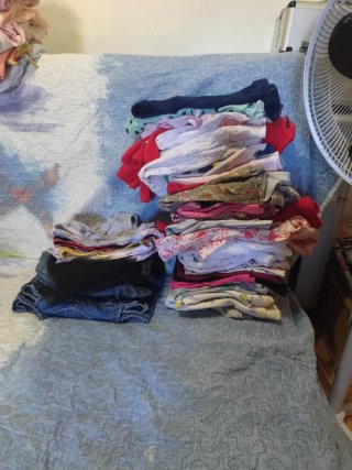 Ropa niña 3-4 años (30 piezas)