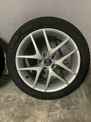 2 Llantas Saab con Neumáticos