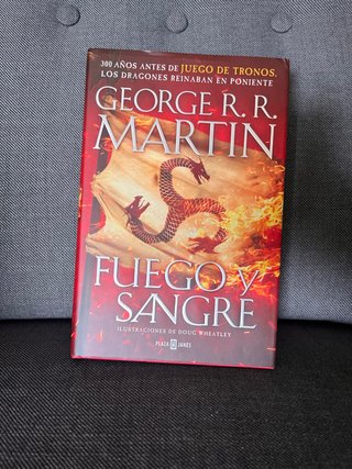 Fuego y Sangre - G.R.R Martin