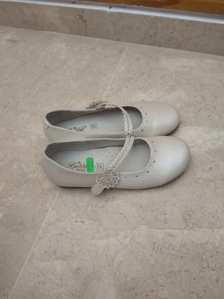 Zapatos comunión Bubble bobble blancos