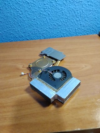 Ventilador disipador Lenovo portátil