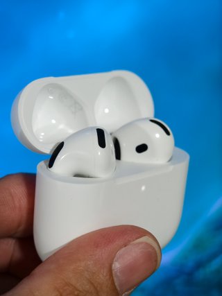Airpods 4 con cancelación de ruido (ANC)