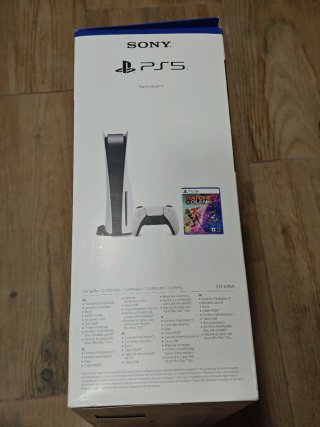CAJA PlayStation 5 FAT Ratchet & Clank Bundle