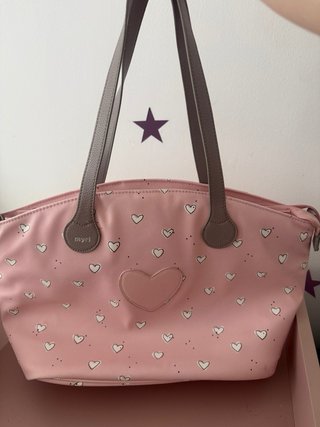 Bolso bebé rosa con corazones