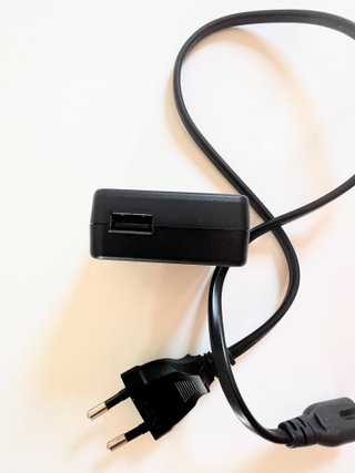 Cargador Sony AC-UB10 para camaras Cybersjot