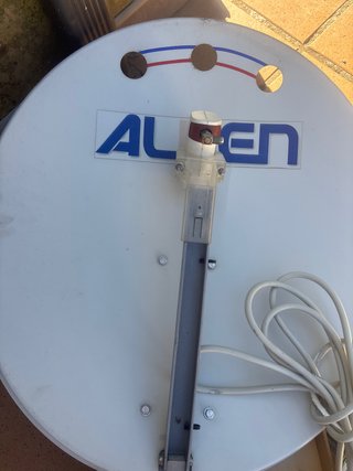 Antena Parabólica Motorizada para Autocaravana