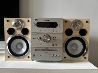 Minicadena Sony Plata