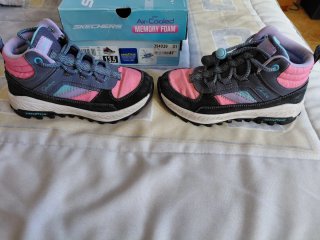 Botas Skechers Air-Cooled Talla 31