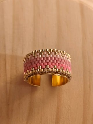 Anillos Miyuki de bronce con baño de oro ajustable