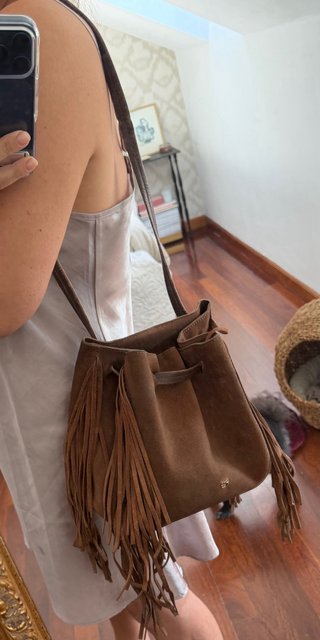 Bolso flecos ante marrón Purificación García