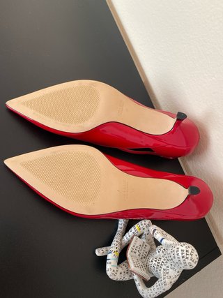 Zapatos Zara charol tacón bajo rojos. Nuevos. 37.