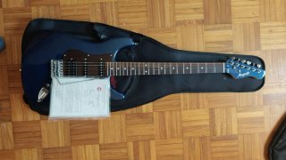 Guitarra Eléctrica Magneto US-1300 RC