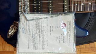 Guitarra Eléctrica Magneto US-1300 RC