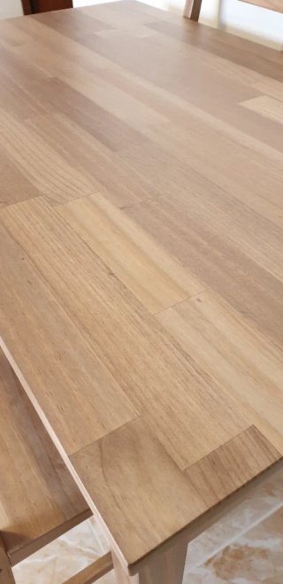 IKEA MESA Y 4 SILLAS MADERA PINO