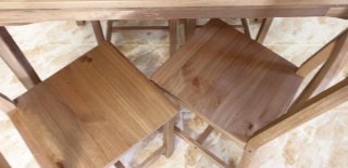IKEA MESA Y 4 SILLAS MADERA PINO