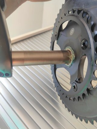 Pedaliera Shimano Ultegra R8100 165 mm, potenziometro