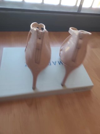Sandalias de tacón Marypaz color nude