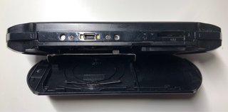 PSP E1004 Negra