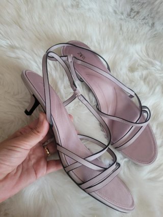 Sandalias tacón Zara rosa
