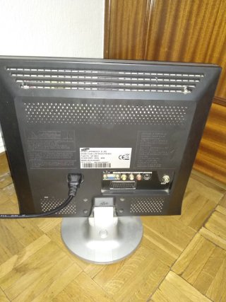Monitor 15" Samsung LCD TV Vintage . No envío . Ge