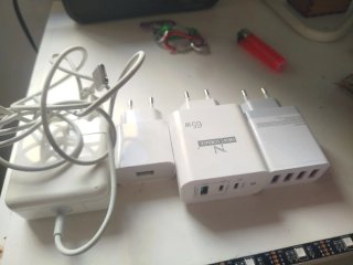 Lote Cargadores iPhone Pro Apple