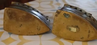 2 Ferri da Stiro in Ottone
