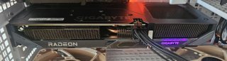 Gigabyte Radeon RX 9060 XT Gaming OC 16G