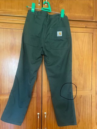 Pantalón Carhartt verde militar