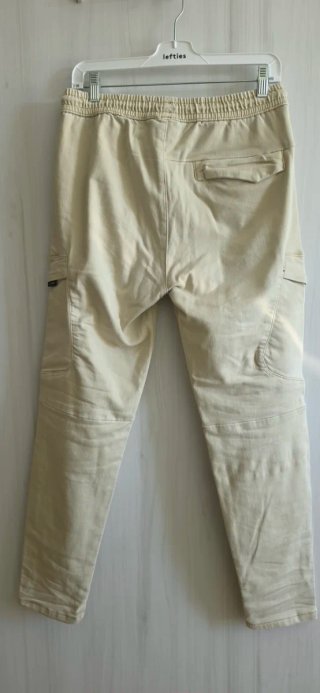 Pantalón cargo