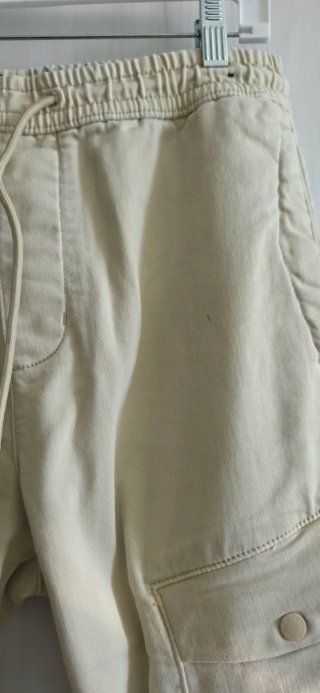 Pantalón cargo