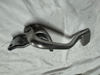 Harley Davidson Dyna 1996 hasta 2006 Sop Pedal Fre