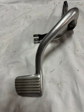 Harley Davidson Dyna 1996 hasta 2006 Sop Pedal Fre