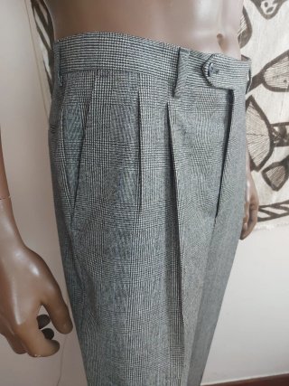 Completo uomo grigio e bianco