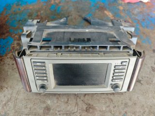 Radio Land Rover Vogue