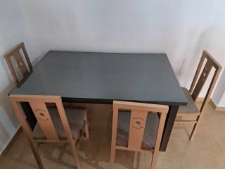 Mesa de comedor cristal y madera