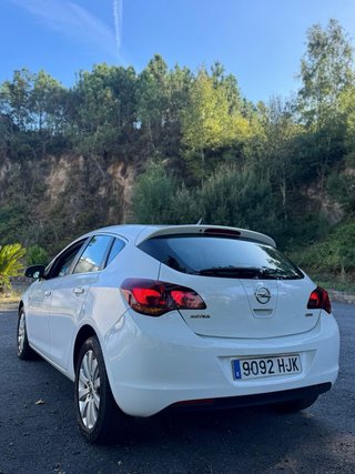 Opel Astra 1.7 cdti 125 cv