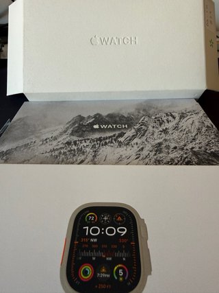 Apple Watch Ultra 2 Titanio + correas