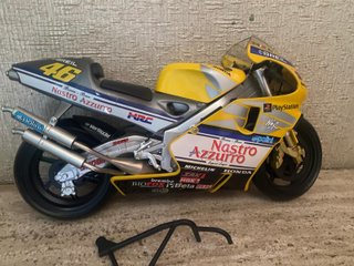 Maqueta Moto Valentino Rossi 46