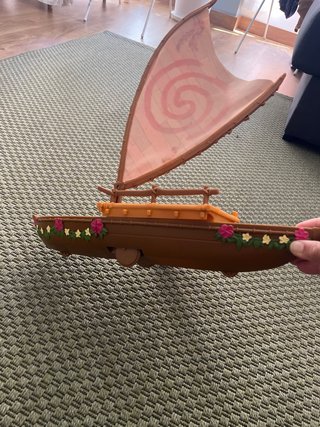 Barco Vaiana con luz