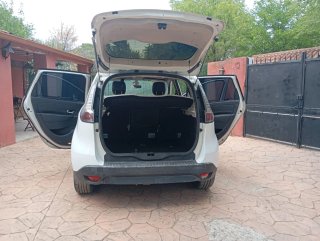 Renault Scenic 2016