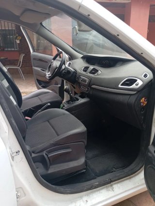 Renault Scenic 2016