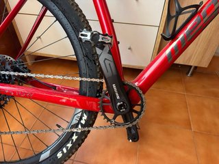 Megamo Factory 30 Carbono 29 12v, modelo 2023